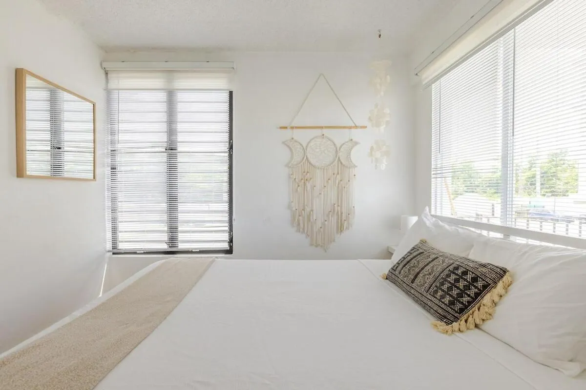 Chic Coastal Apartment Right On The Beach! Cabo Rojo